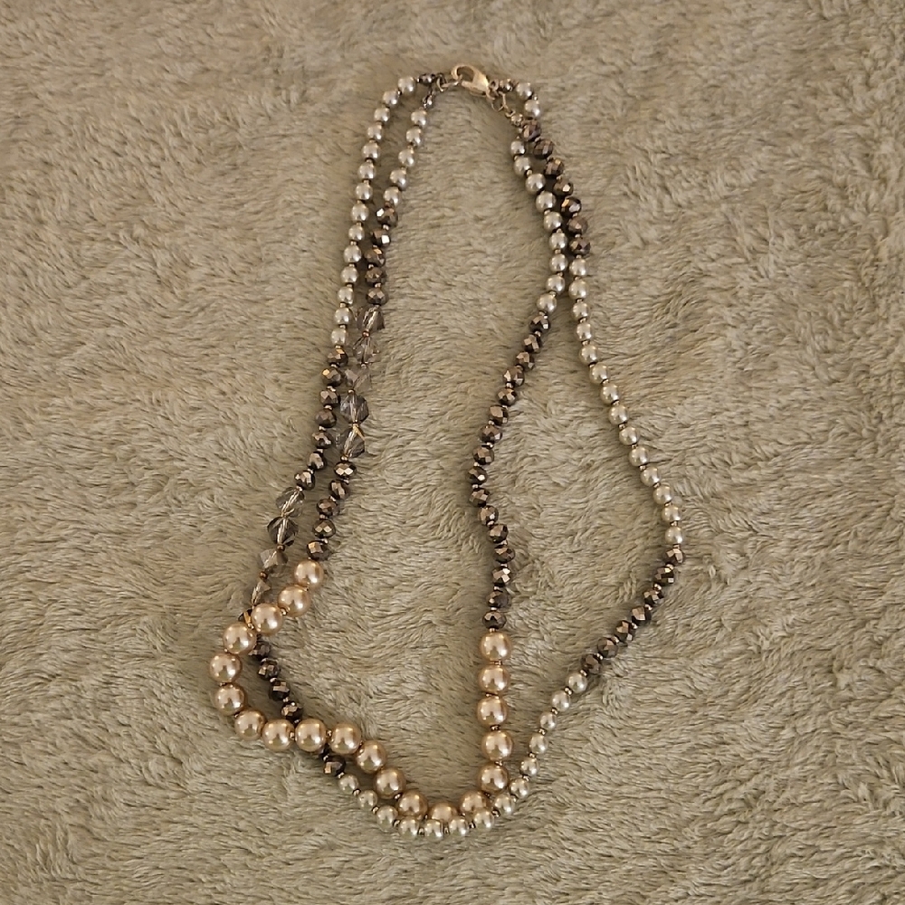 Elegant Silver and Gray Beaded Necklace. LOW $4.99 Shipping.